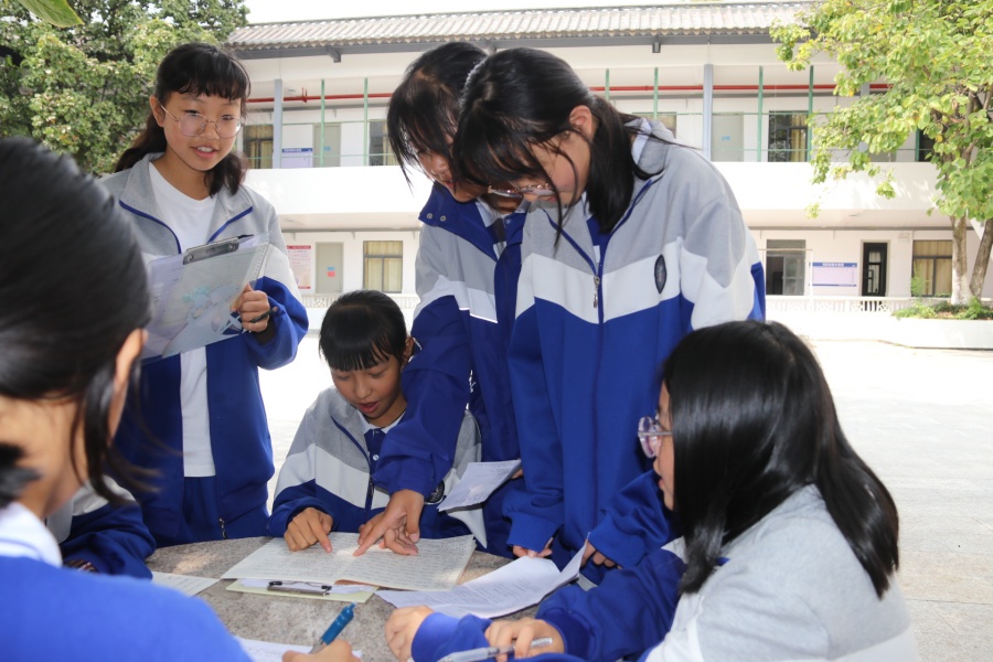 以生为本・创新教学・家文化育人