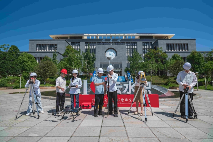 1.综合实训