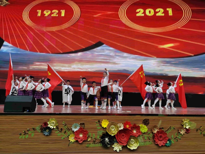 11庆祝建党百年情景剧(原图) 11庆祝建党百年情景剧(原图)