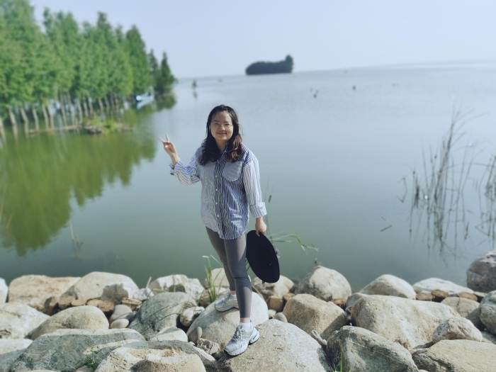 昆明市教坛新秀,晋宁区历史学科骨干教师 刘丽芹 昆明市教坛新秀,晋宁区历史学科骨干教师 刘丽芹