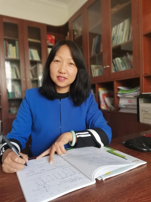 昆明市教学名师 黄荣丽 昆明市教学名师 黄荣丽