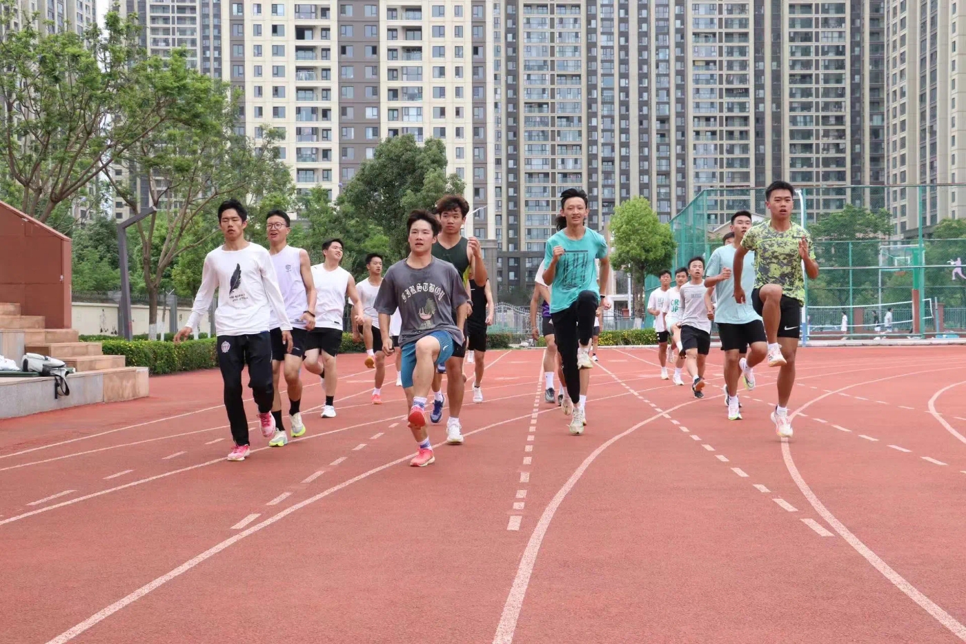 体能训练社团 体能训练社团