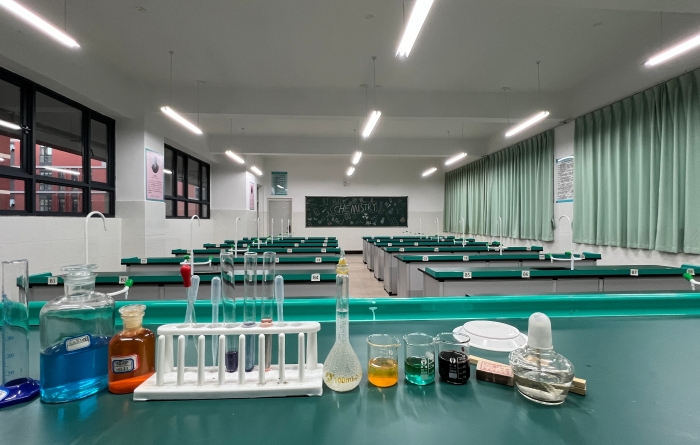 化学实验室 化学实验室