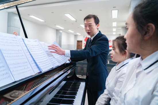7、弹唱教学、钢琴课教学-2 7、弹唱教学、钢琴课教学-2