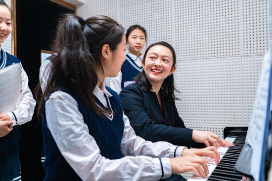 8、 弹唱教学、钢琴课教学-1 8、 弹唱教学、钢琴课教学-1