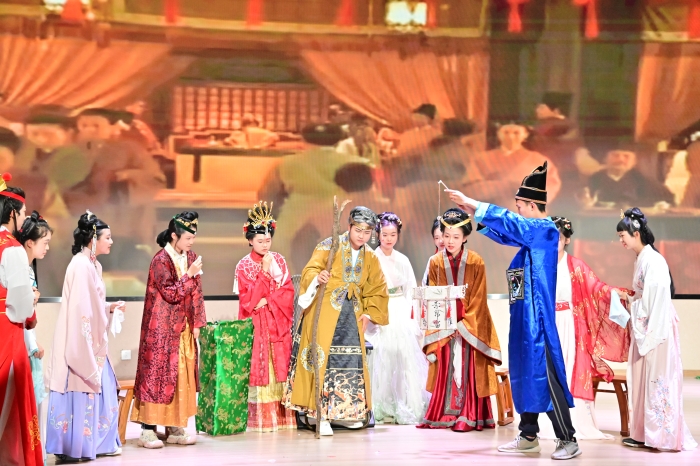 底蕴深厚、才华横溢的戏剧展演 底蕴深厚、才华横溢的戏剧展演