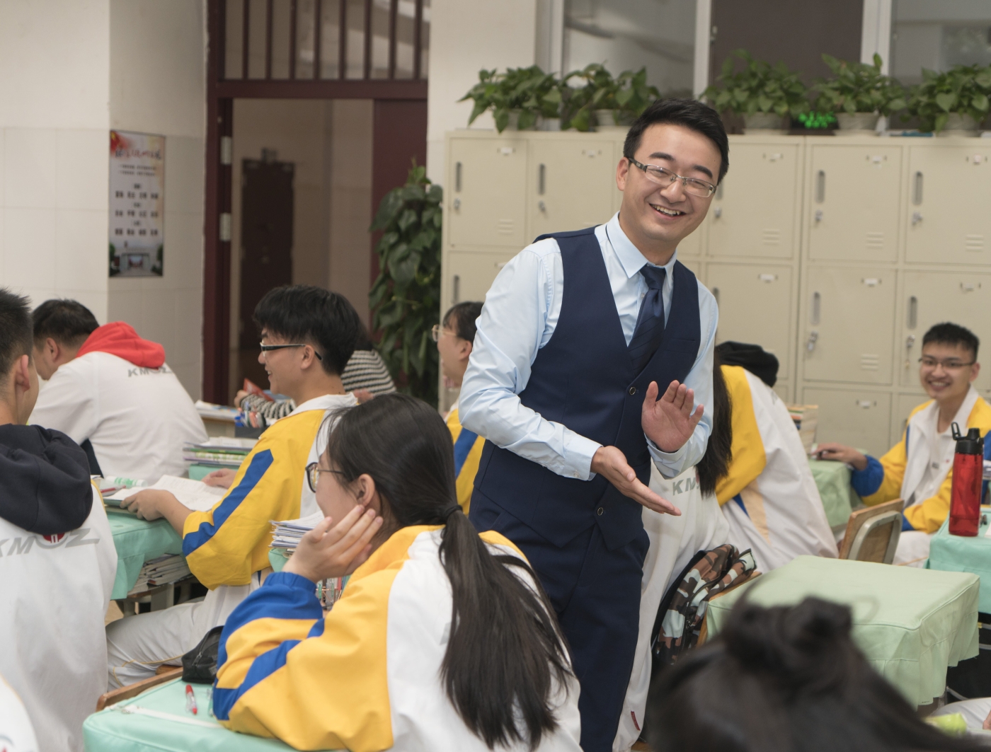政治 陈云强老师 (1) 政治 陈云强老师 (1)