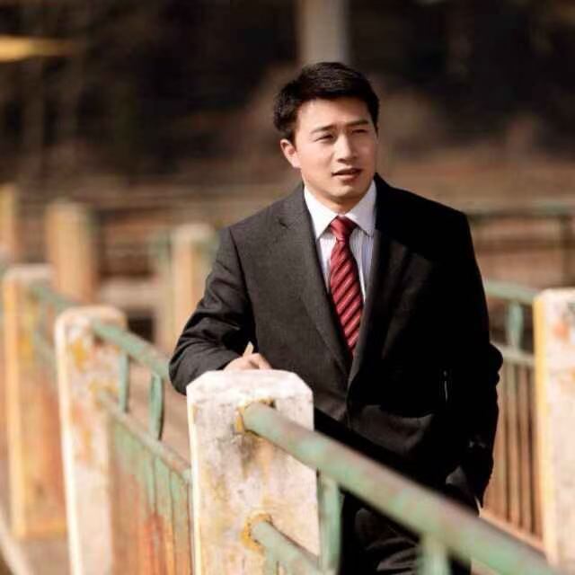 王立举 王立举