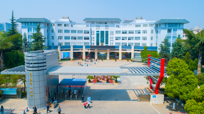 图片 1 图片 1