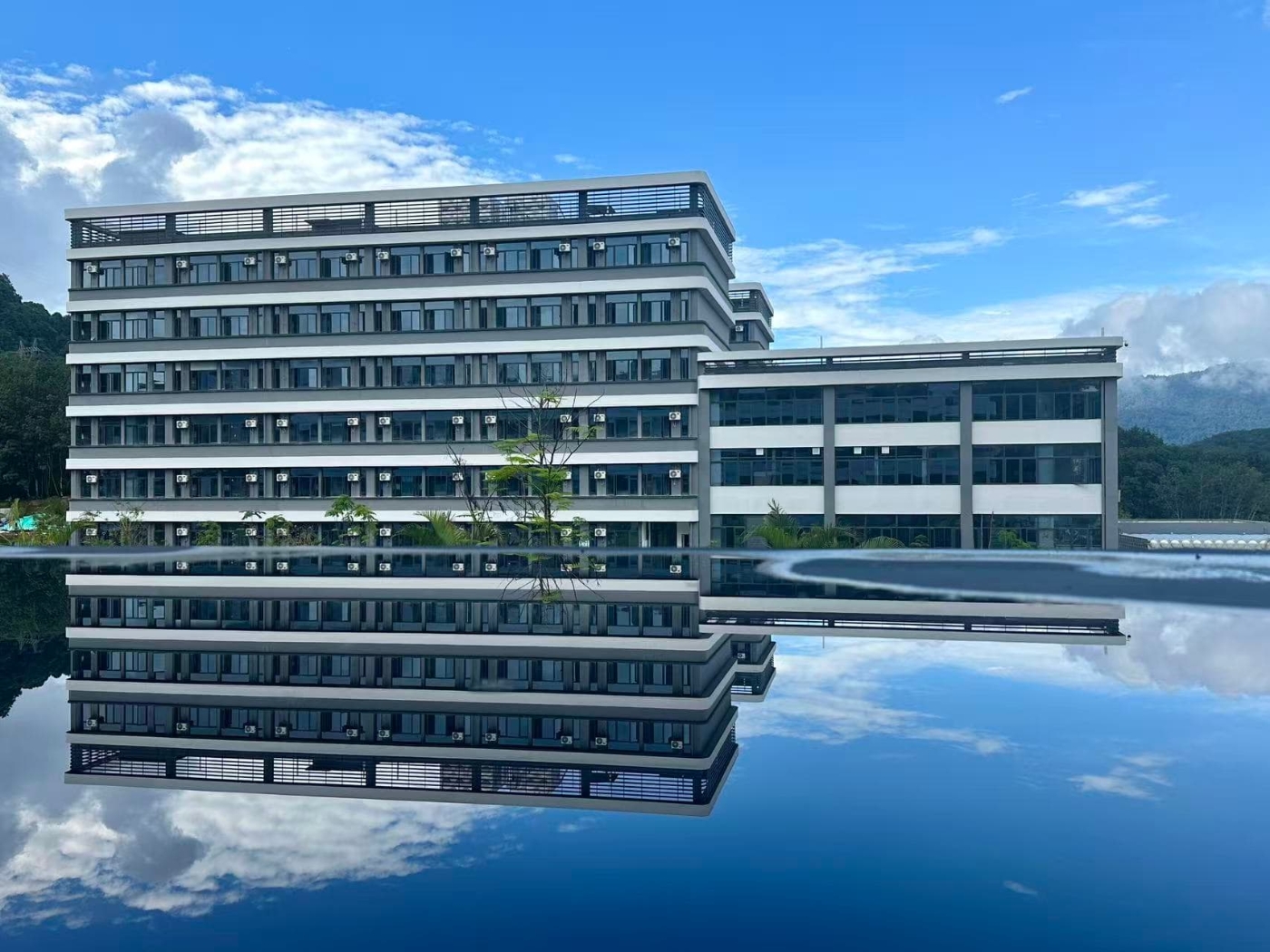 微信图片_20260601225735_85_2 (1) 微信图片_20260601225735_85_2 (1)