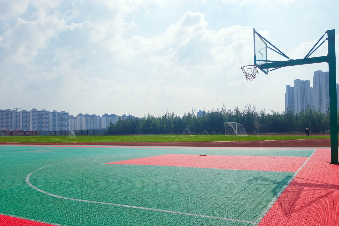 篮球场 (1) 篮球场 (1)