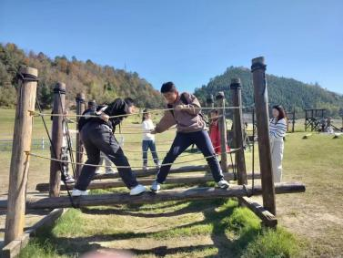 野外团建 野外团建