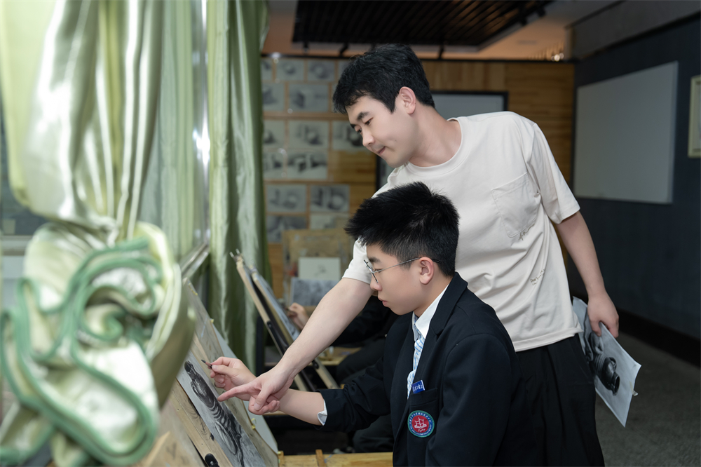 7.高考美术生涯课程:一笔一画,精心指导 7.高考美术生涯课程:一笔一画,精心指导