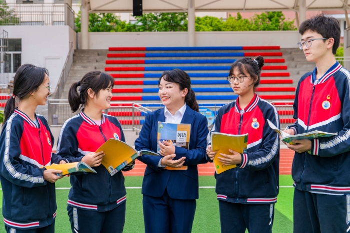 教师辅导学生 教师辅导学生