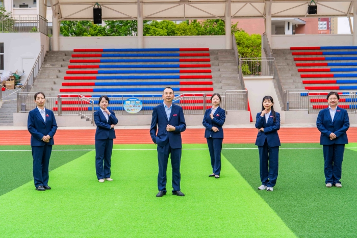 英语学科教师合影 英语学科教师合影