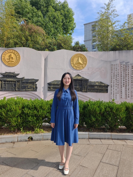 晋宁区英语学科带头人 张丽君 晋宁区英语学科带头人 张丽君