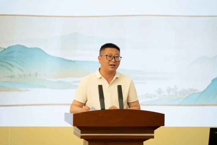 32.云南省基础教育领域省级学科带头人罗凯工作室开班仪式 32.云南省基础教育领域省级学科带头人罗凯工作室开班仪式