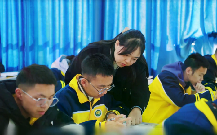 轮播图4.webp 轮播图4.webp