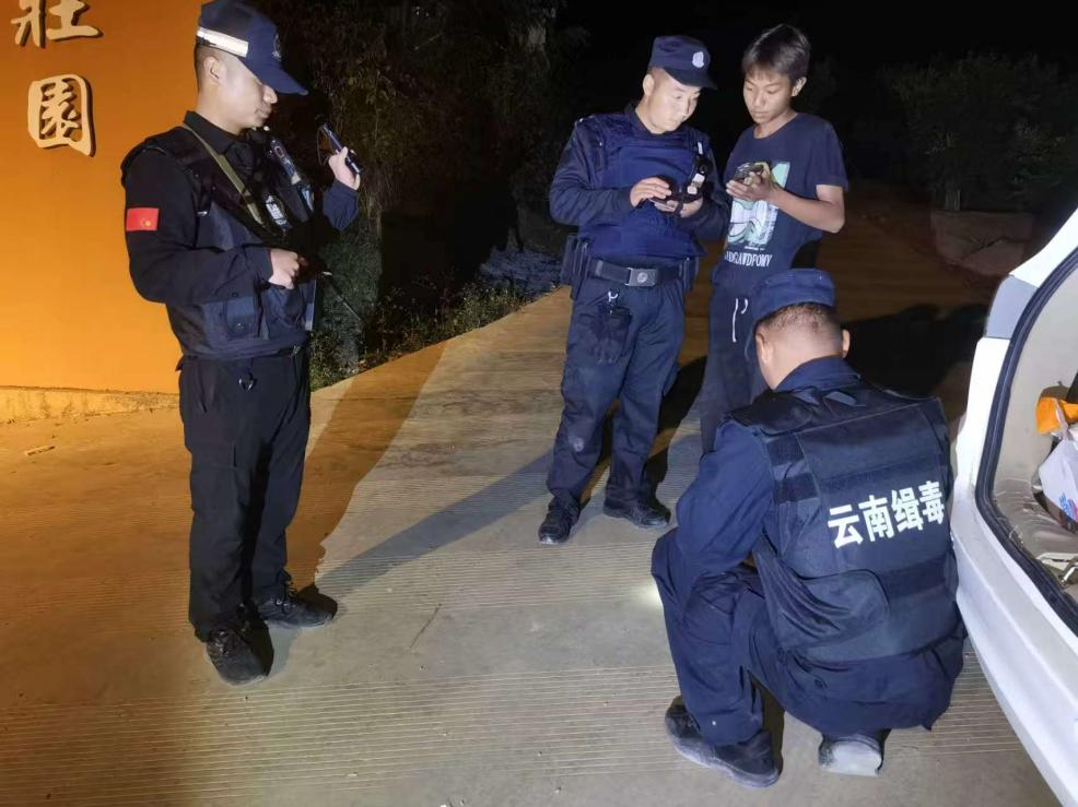 图片7 图片7