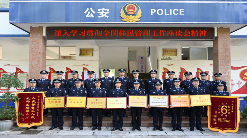 图片1 图片1