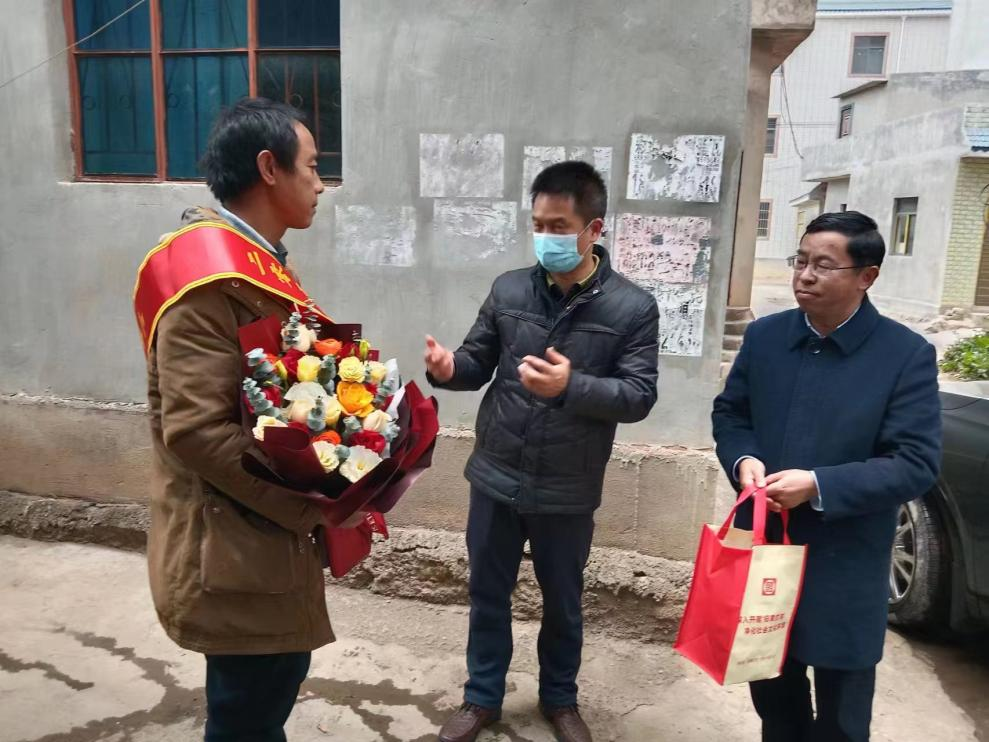 图片1 图片1